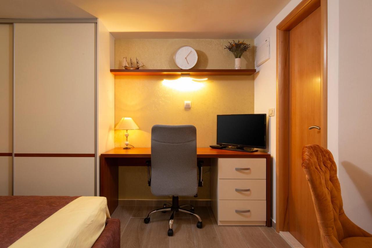 Studio Apartment Oleander スプリト エクステリア 写真
